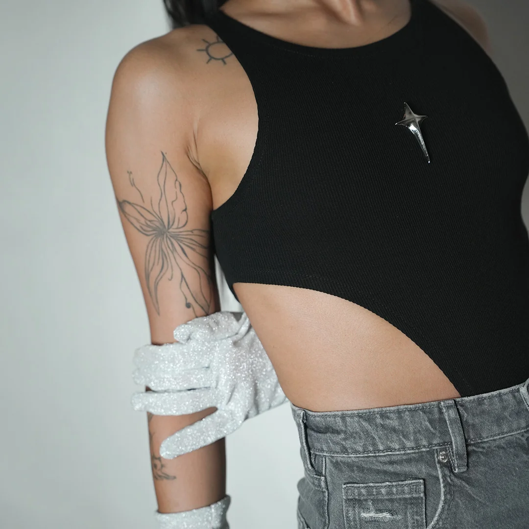 SPARKLE BODY — 2